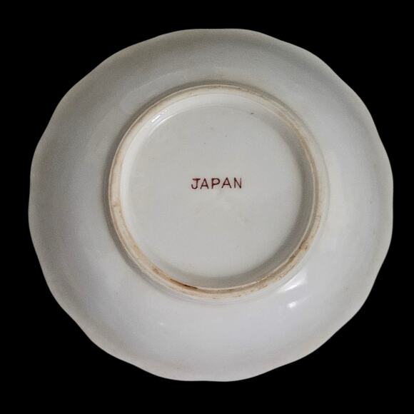 Vintage Made in Japan Porcelain Bowl Pink Scalloped Edge Floral Vase Design 5" - Picture 3 of 3